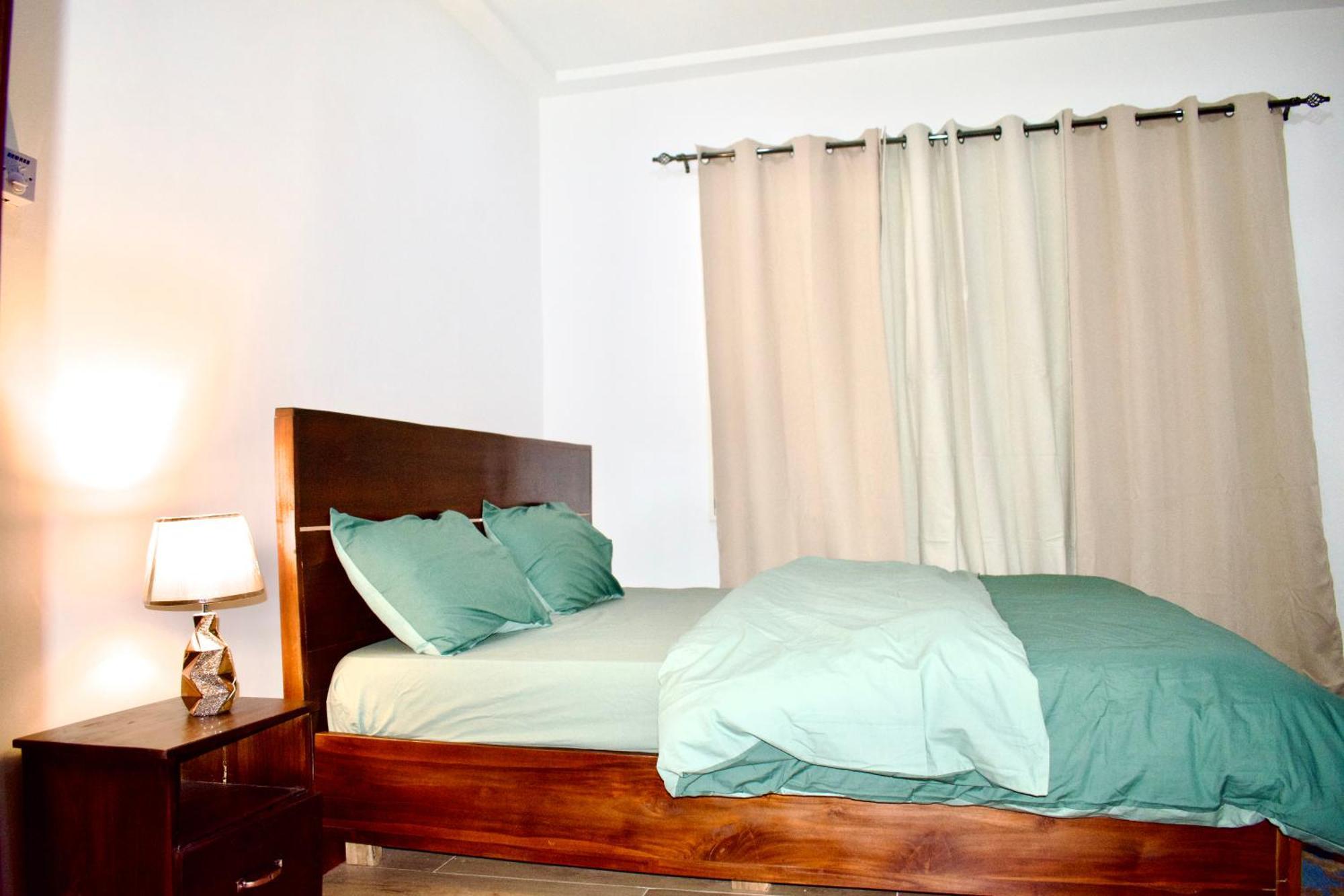 טמלה Tree House Hostel מראה חיצוני תמונה